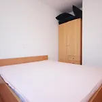 With Parking Space Mandre, Pag - 9354 Apartman Kolan