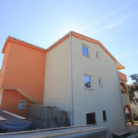 Апартаменты With Parking Space Mandre, Pag - 9354 Колан