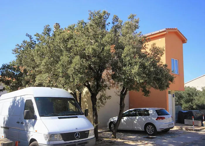 Апартаменты With Parking Space Mandre, Pag - 9354 Колан